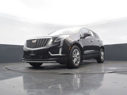 Certified 2023 Cadillac XT5 Premium Luxury AWD/4WD image 44