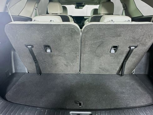 Used 2023 Kia Sorento EX w/ Panoramic Sunroof Package FWD image 30