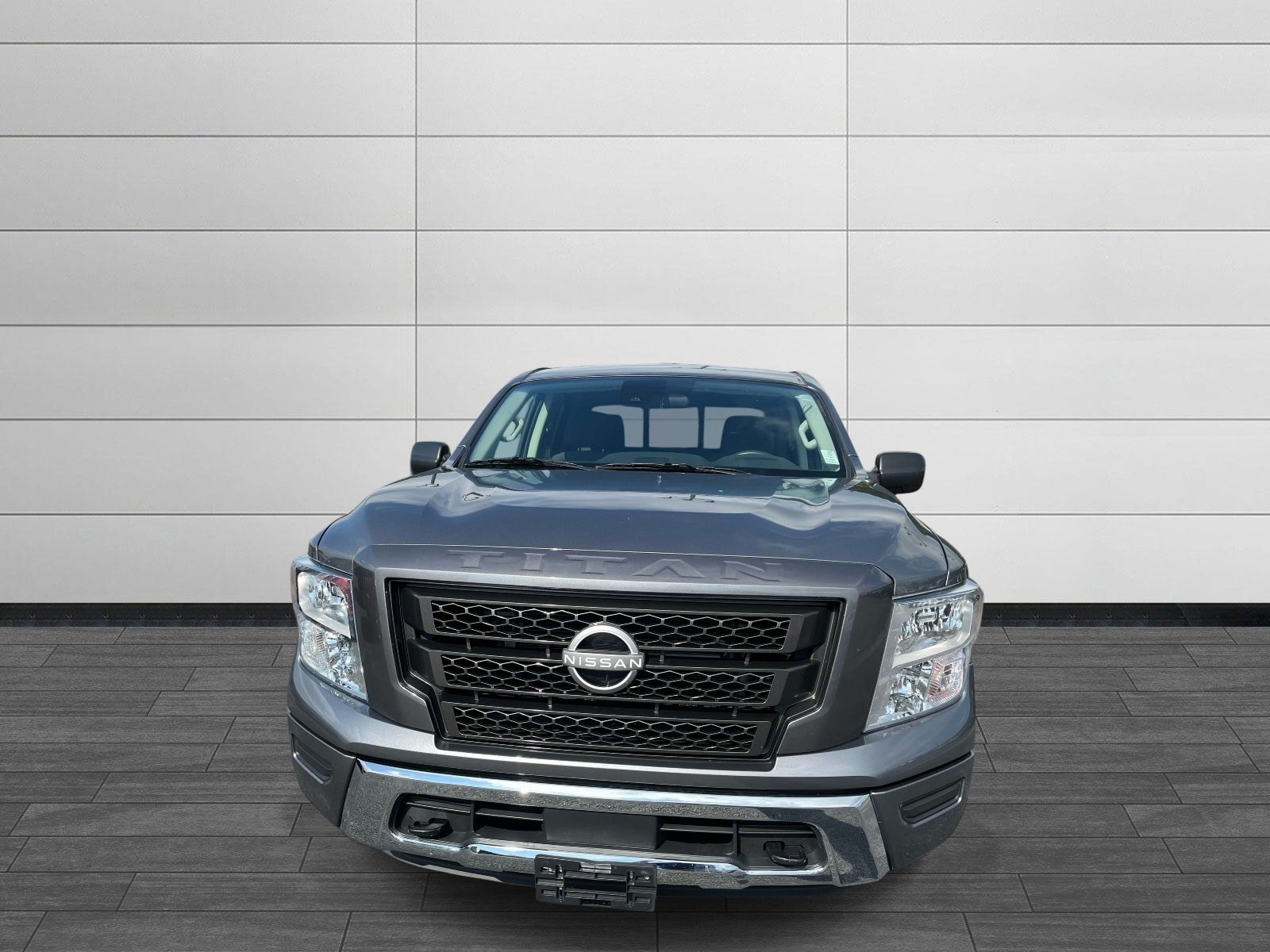 Used 2024 Nissan Titan SV w/ Accessory Utility Package AWD/4WD image 8