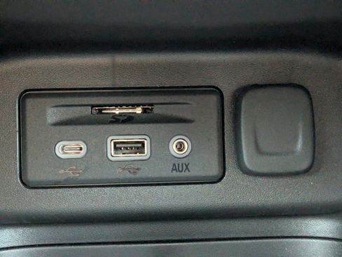 New 2024 Chevrolet Equinox RS w/ RS Leather Package image 26