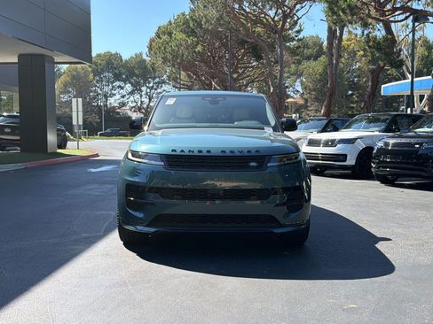 Used 2024 Land Rover Range Rover Sport Dynamic SE AWD/4WD image 6