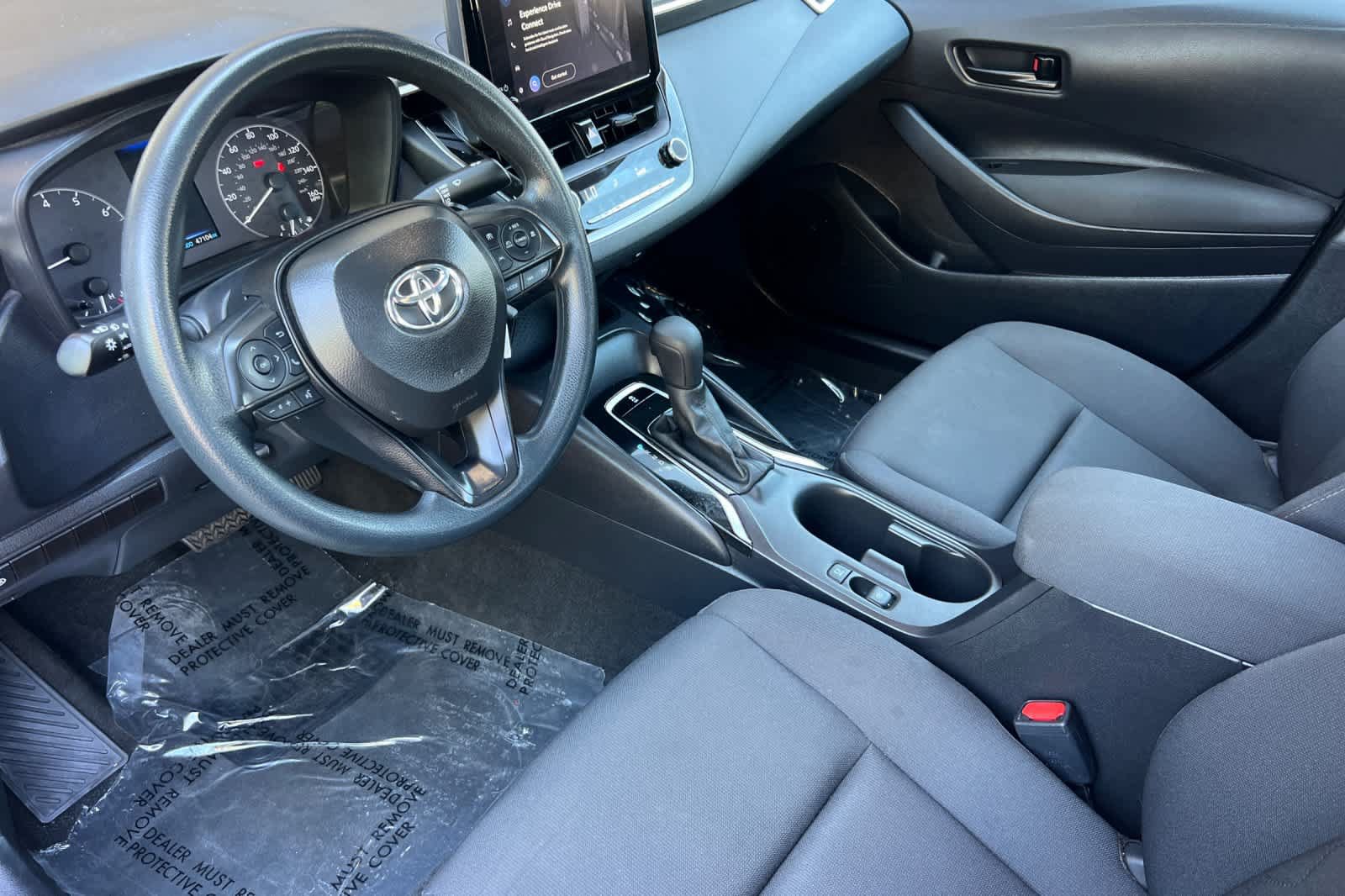 Certified 2025 Toyota Corolla LE FWD image 11