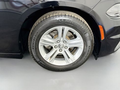 Used 2023 Dodge Charger SXT RWD image 32