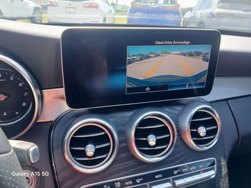 Used 2019 Mercedes-Benz C 300 Sedan image 30