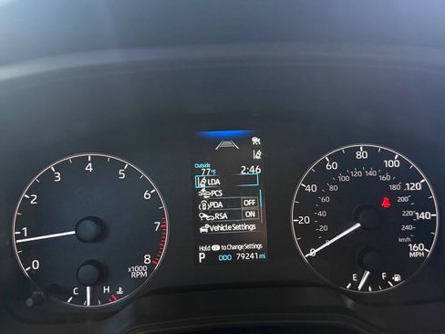 Used 2023 Toyota Corolla LE FWD image 18