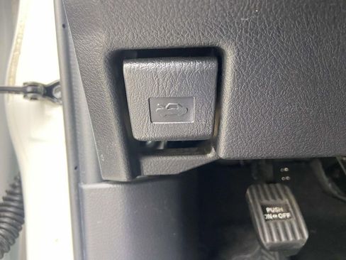 Used 2023 Toyota 4Runner SR5 Premium w/ Moonroof Package image 32