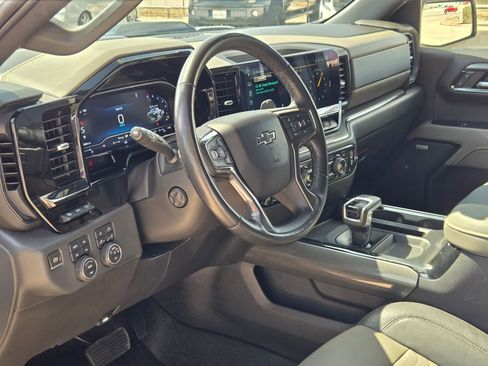 Used 2023 Chevrolet Silverado 1500 ZR2 w/ ZR2 Bison Edition image 10