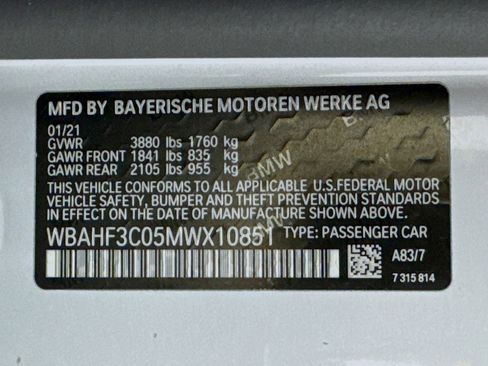 Used 2021 BMW Z4 sDrive30i w/ Executive Package image 24