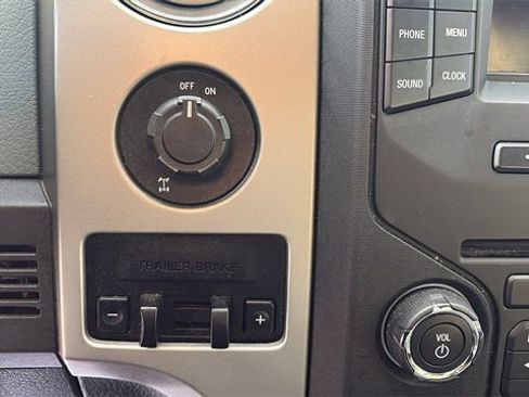 Used 2014 Ford F150 XLT w/ Equipment Group 302A Luxury image 16