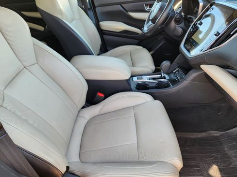 Used 2023 Subaru Ascent Limited w/ Technology Package image 14