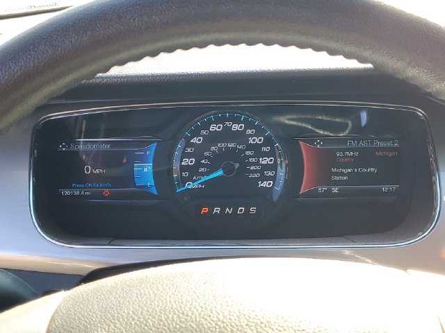 Used 2016 Ford Taurus SEL w/ Equipment Group 201A FWD image 18