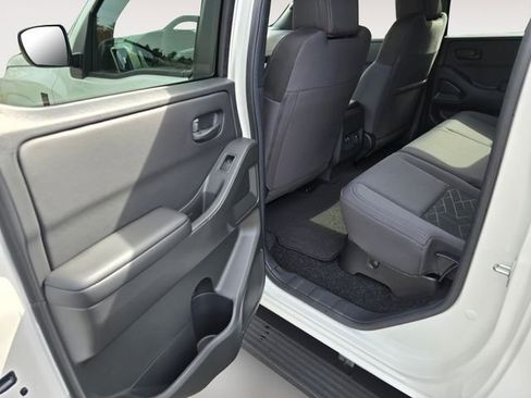 New 2026 Nissan Frontier SV w/ SV Convenience Package AWD/4WD image 13