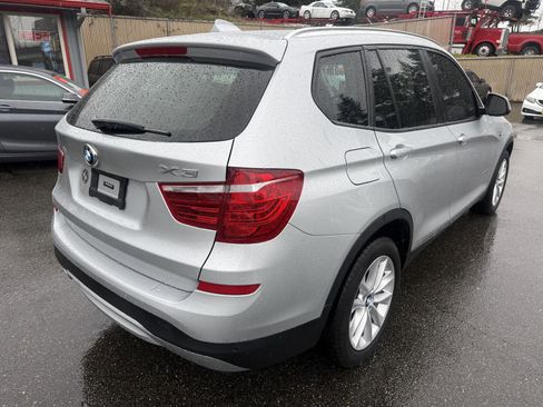Used 2017 BMW X3 xDrive28i image 8