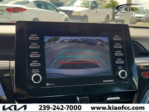 Used 2022 Toyota Camry LE FWD image 27