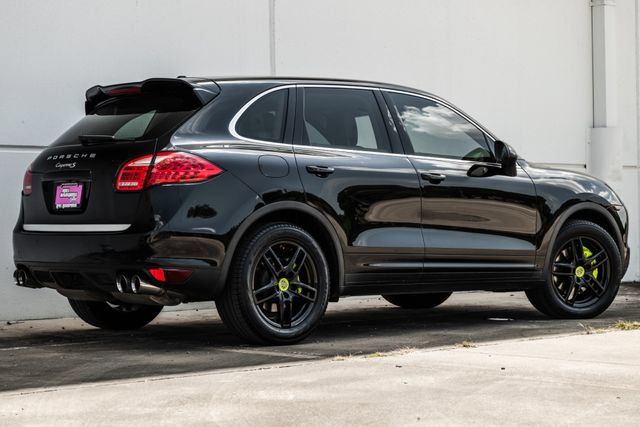Used 2014 Porsche Cayenne S AWD/4WD image 49