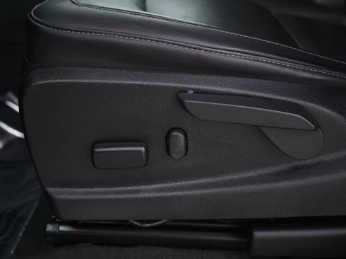 Used 2022 Chevrolet Colorado ZR2 image 26