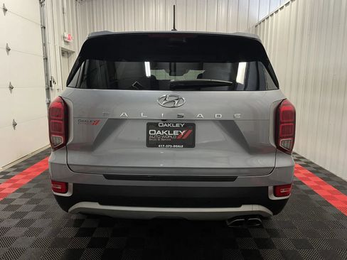 Used 2020 Hyundai Palisade SEL FWD image 3