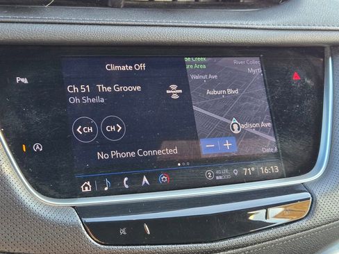 Used 2023 Cadillac XT5 Premium Luxury image 14