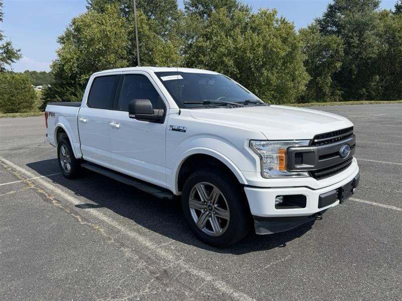 Used 2018 Ford F150 XLT w/ Equipment Group 302A Luxury AWD/4WD image 3