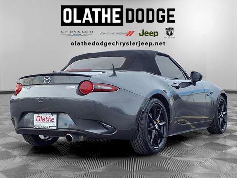 Used 2019 MAZDA MX-5 Miata Club image 24