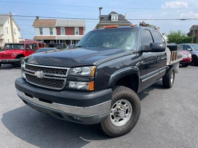 Used 2005 Chevrolet Silverado 2500 LS w/ Heavy-Duty Power Package