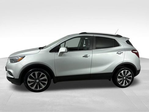 Used 2021 Buick Encore Preferred FWD image 4