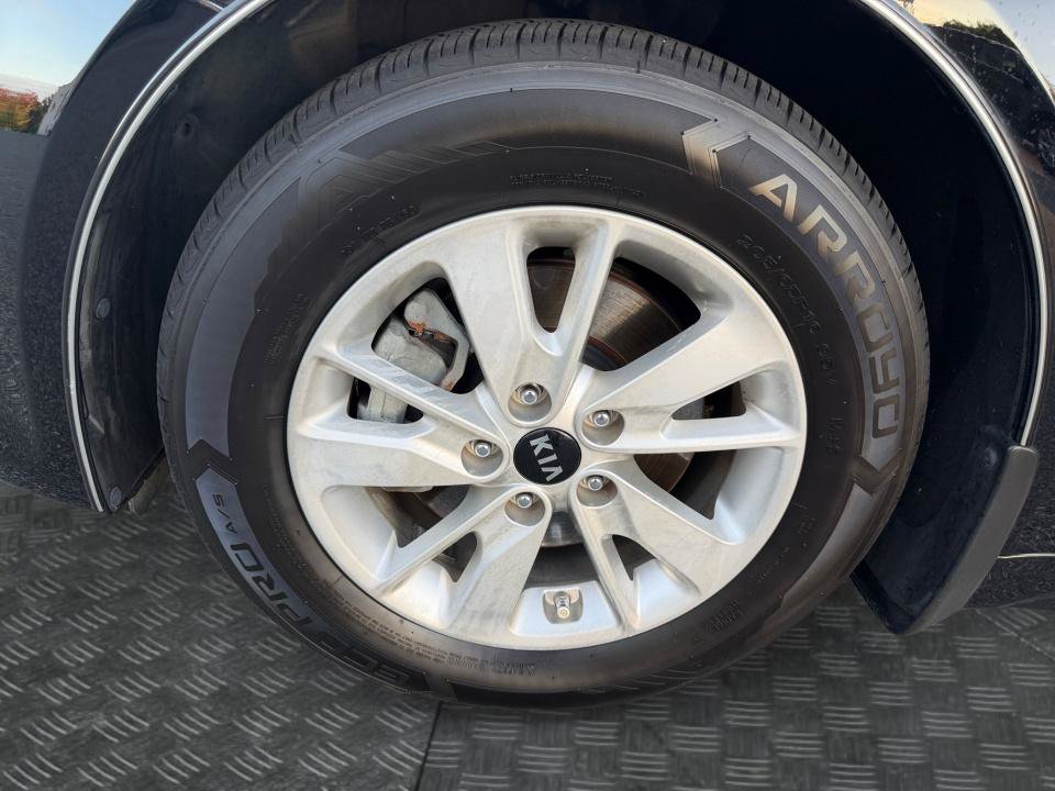 Used 2016 Kia Optima LX FWD image 31