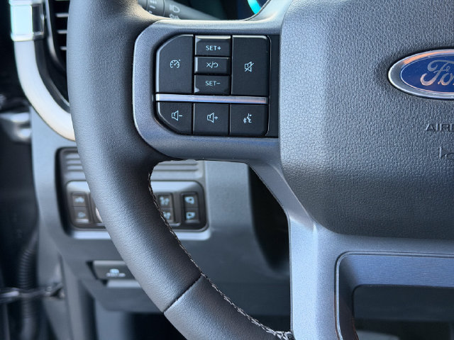 Used 2026 Ford F250 Lariat w/ FX4 Off-Road Package AWD/4WD image 11