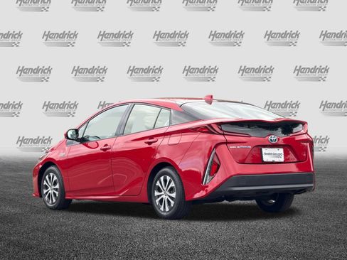 Used 2020 Toyota Prius Prime LE image 7