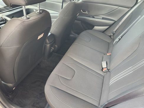 Certified 2025 Hyundai Elantra Blue image 28