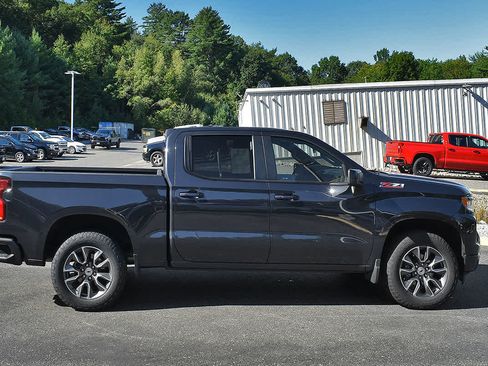Used 2024 Chevrolet Silverado 1500 RST AWD/4WD image 6