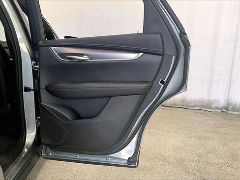 Used 2023 Cadillac XT5 Luxury FWD image 23