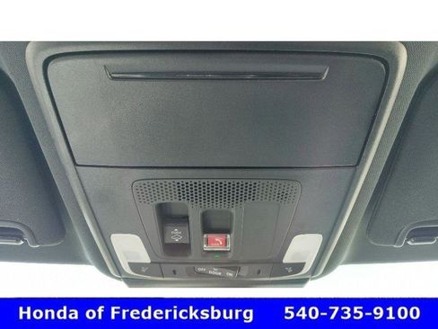 Certified 2025 Honda Civic Sport Touring image 18