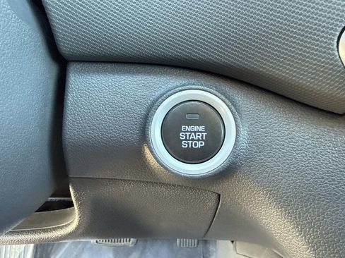 Used 2019 Hyundai Ioniq Plug-In Hybrid image 35