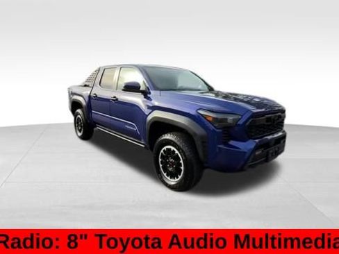 Used 2024 Toyota Tacoma TRD Off-Road w/ TRD Off Road Upgrade Package image 10