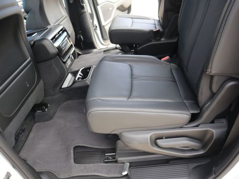 New 2026 Jeep Grand Wagoneer 4WD w/ Premium Group I image 13