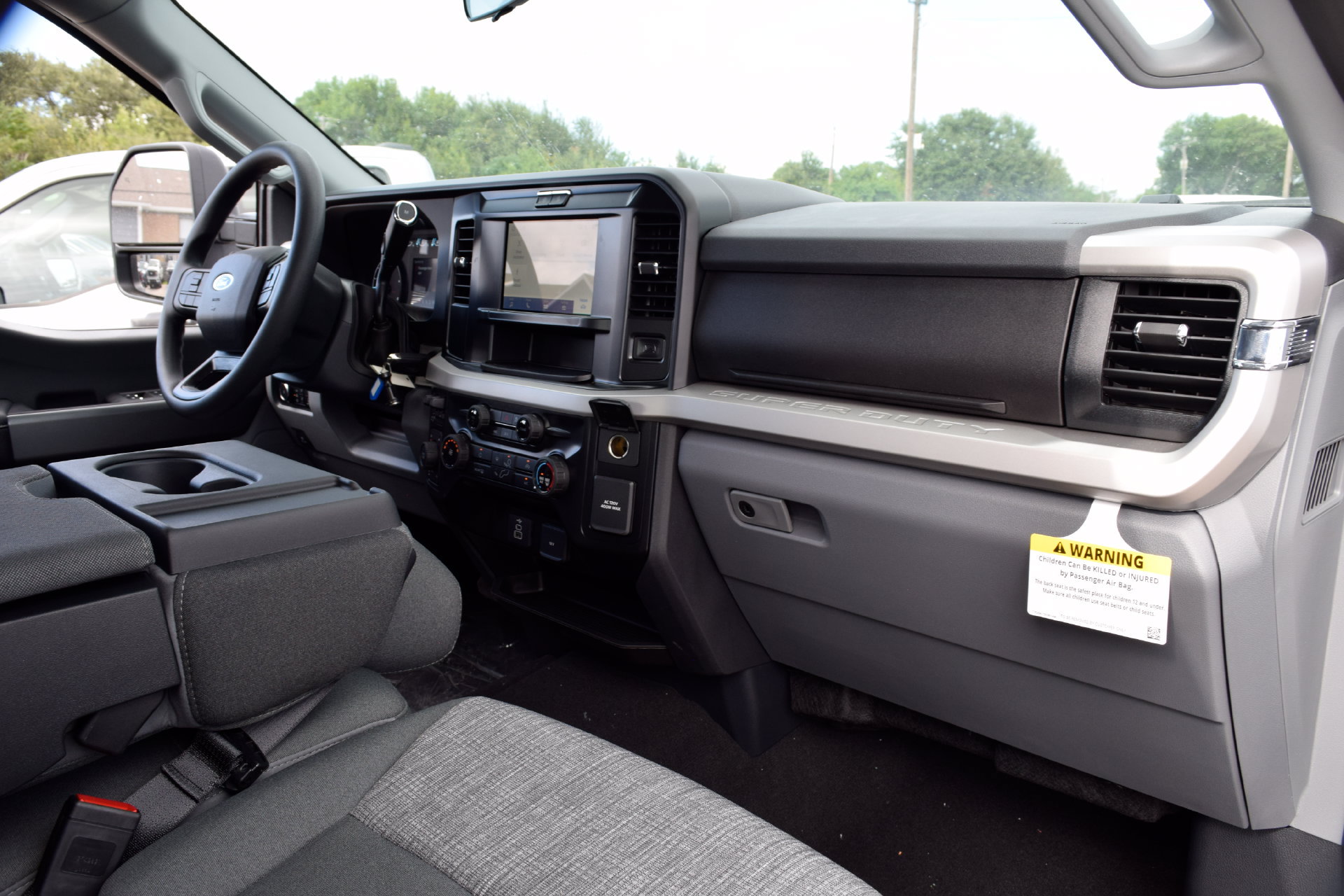 New 2026 Ford F250 XLT w/ FX4 Off-Road Package AWD/4WD image 22