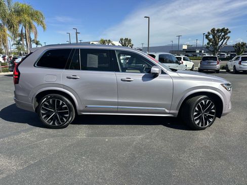 Certified 2026 Volvo XC90 B5 Plus image 3