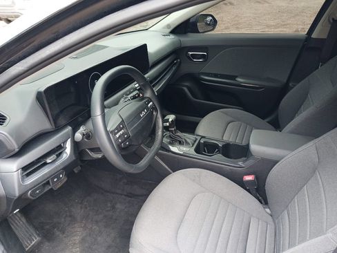 Used 2025 Kia K4 EX FWD image 12