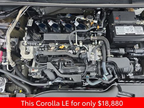 Used 2024 Toyota Corolla LE image 34