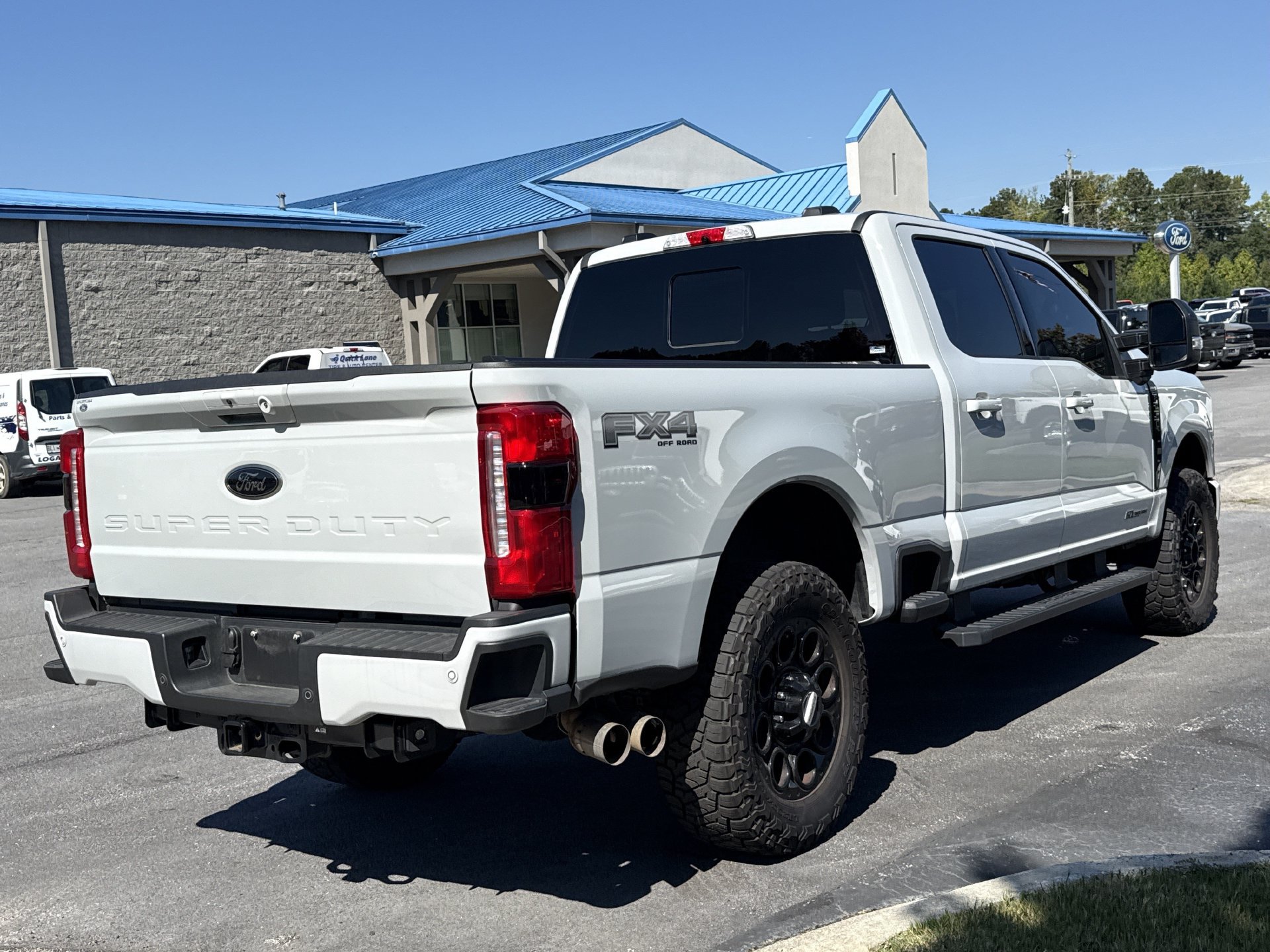 Used 2025 Ford F250 Lariat w/ Lariat Ultimate Package AWD/4WD image 17