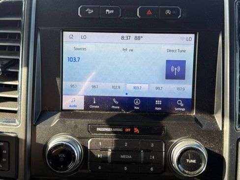 Used 2019 Ford F150 Lariat w/ Equipment Group 502A Luxury AWD/4WD image 25