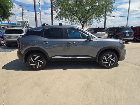 New 2026 Nissan Kicks SV FWD image 2