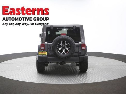 Used 2017 Jeep Wrangler Unlimited Sahara w/ Dual Top Group AWD/4WD image 36