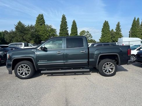 Used 2018 GMC Sierra 1500 SLT w/ SLT Premium Package AWD/4WD image 8