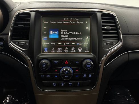Used 2015 Jeep Grand Cherokee Summit image 27