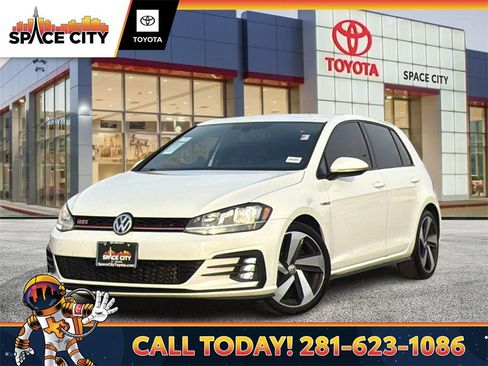 Used 2020 Volkswagen GTI S image 1