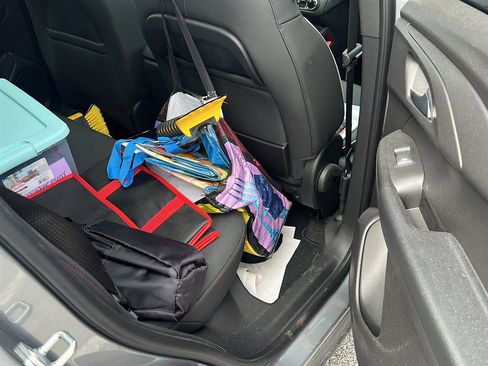 Used 2023 Chevrolet TrailBlazer RS w/ Sun and Liftgate Package image 29