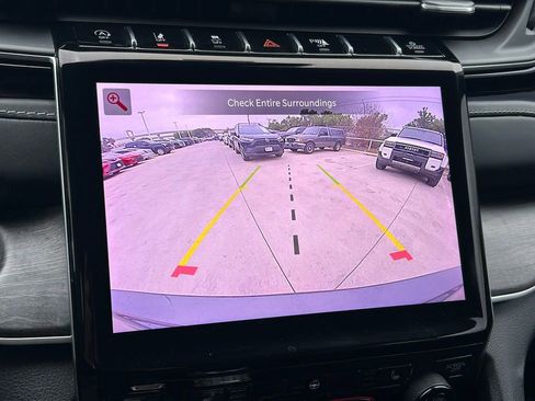 Used 2022 Jeep Grand Cherokee L Limited w/ Black Appearance Package image 40