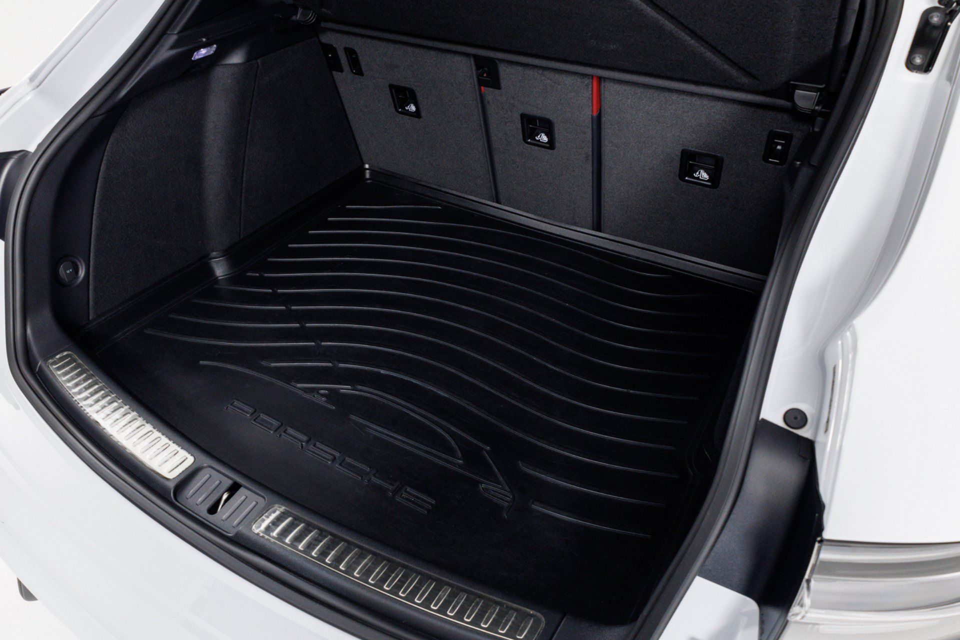 Used 2022 Porsche Macan GTS AWD/4WD image 66